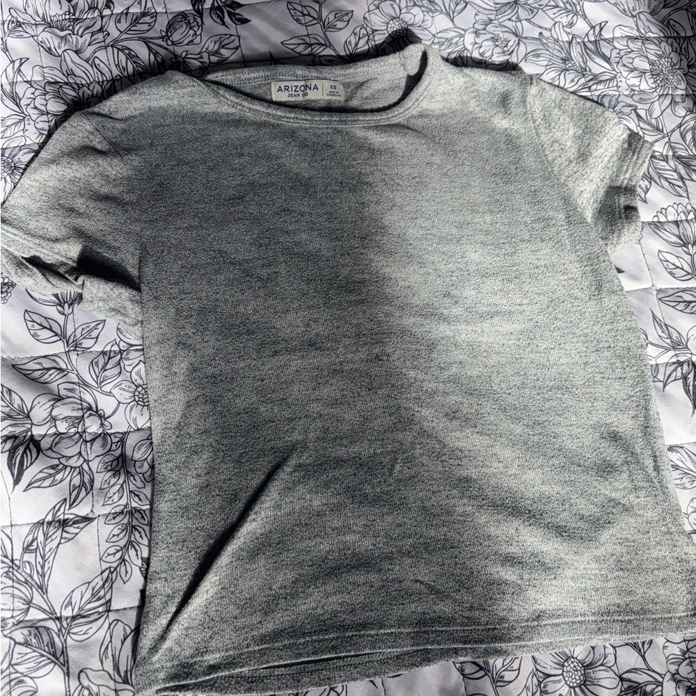 Arizona Jean Co Grey Crop Top